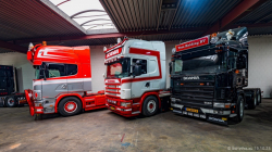 20251019-Tom-Holding-00287